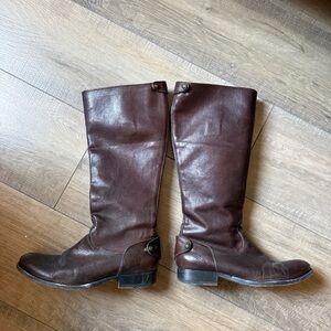 Frye Melissa Button Back zip Brown Leather Boots